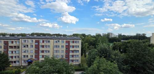 2 POKOJE 39,7 m BALKON UL. KARPACKA 19