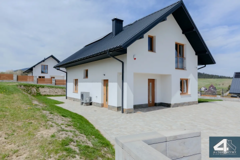 Dom Lipnica Wielka z widokiem na Babią Górę