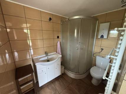 Dom jednorodzinny, w zabudowie bliźniaczej, dwukondygnacyjny