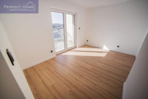Apartament 4 pokojowy pod klucz , na zamkniętym osiedlu.
