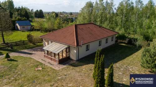 Dom pod lasem, działka 36 ar, Zawada, Roztocze