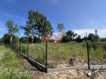 Uzbrojona działka nad jeziorem w cichej okolicy zab. jednorodzinna