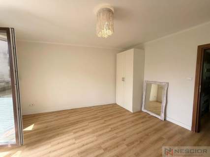 Przestronne mieszkanie 81 m w centrum Mińska