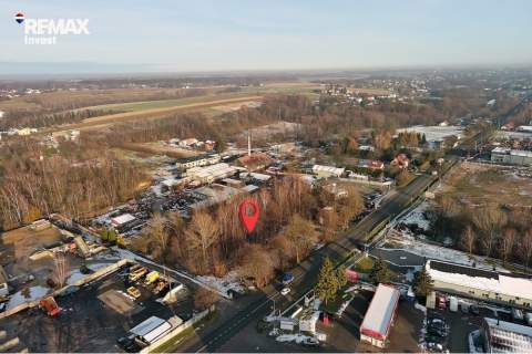Działka usługowa