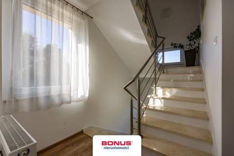 Dom w Lublinie z dużą działką 