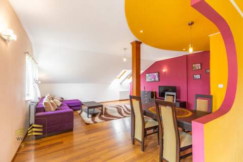 Hotel z restauracją 1500 m - duża działka 4400 m 