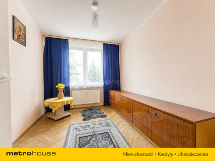 3-pokojowe mieszkanie na 1.piętrze-balkon i garaż