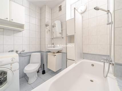 2-pokojowe mieszkanie z oddzielną kuchnią,balkon