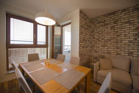 3 POKOJE Z ANEKSEM, BALKON, MIEJSCE POSTOJOWE