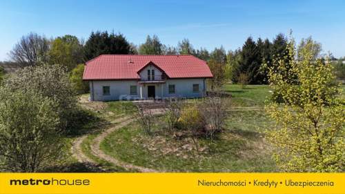 Obszerna działka, dom oraz stajnia - Kamienica