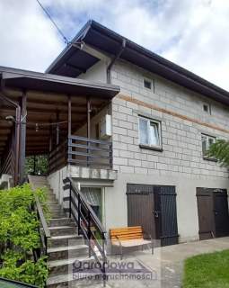 Solidny dom 140m z suporeksu. Duży taras i balkon