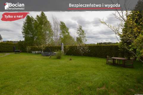 Willa pod lasem Duży ogród Niedaleko Gdyni 
