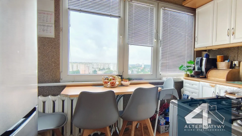 Mieszkanie z widokami, 48m2, 3 pokoje, rozkładowe