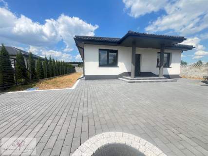 Nowy dom parterowy 130m2 działka 800m2