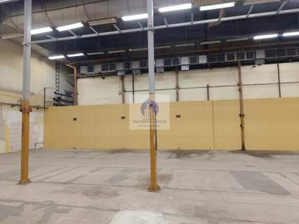 Bielany magazyn 590,66 m2 do wynajęcia