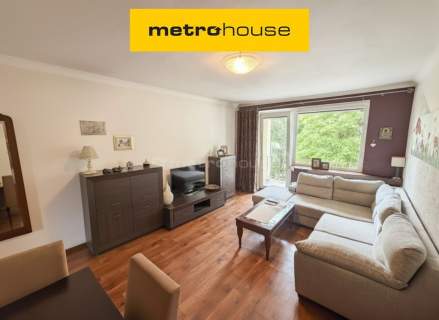 Piaski duży balkon II piętro 48,50m blok z cegły