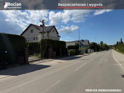 Plaska, uzbrojona działka Usługi nieuciążliwe