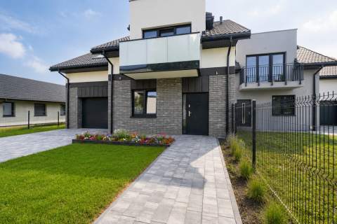 Dom Premium 175 m Błonie Garaż