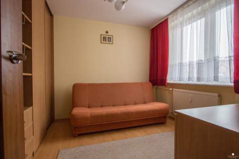 Dwupokojowe mieszkanie z dużym balkonem