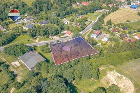 Na sprzedaż 3.921 m , przy DK8 z mediami