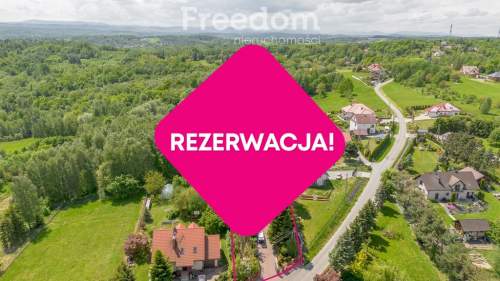 Wyjątkowy bliźniak z bajkowym ogrodem 