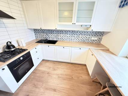 2 pokoje 53 m , balkon, Barwinek Kielce