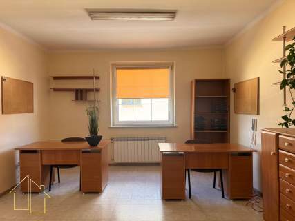 Przestronny lokal w cent