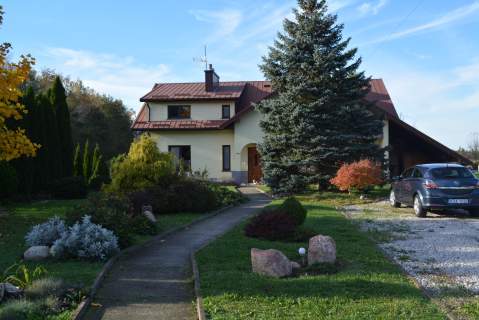Dom do zamieszkania z działką 66 ar Gorzyce Małopolska
