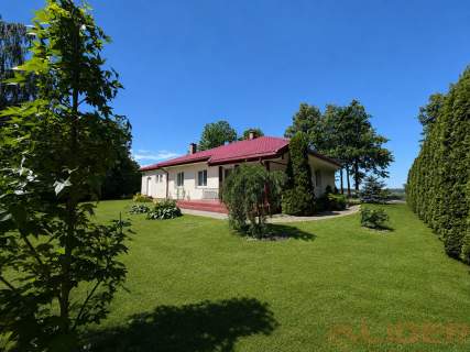komfortowy dom z dużą działką