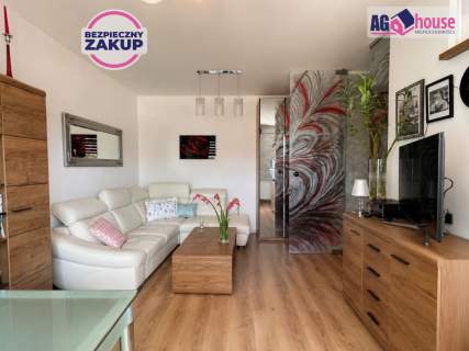 apartament z balkonem Czwarty Żagiel garaż