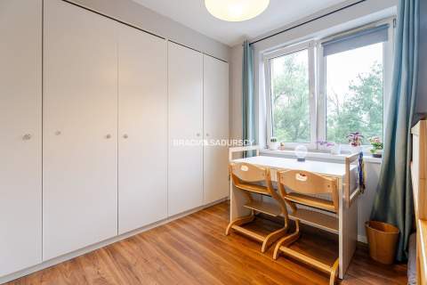 2 pok/ balkon/klimatyzacja/ ul. Borkowska