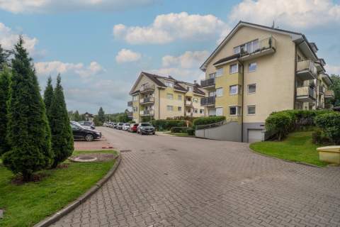 4 pokoje Garderoba Balkon z widokiem na zieleń
