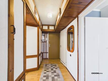 2 pokoje 53 m , balkon, Barwinek Kielce