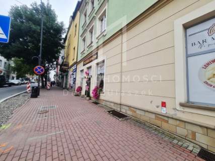 ATRAKCYJNY LOKAL UŻYTKOWY W CENTRUM JASŁA - 42 M2, PARTER