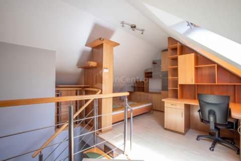 Zielone zacisze, dwupoziomowy apartament, garaż