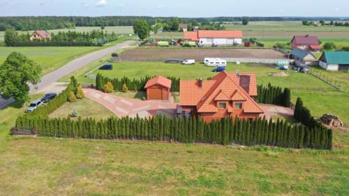 Urokliwy dom gotowy do zamieszkania