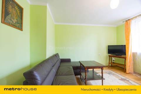 Olecko Centrum / 2 pokoje / 1 piętro / balkon