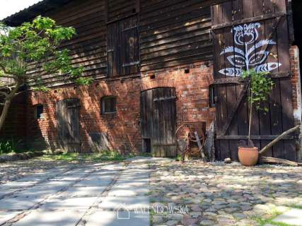 Dom z duszą nad Jeziorem Gardno