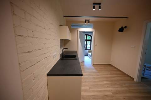 2 pokoje/30,51 m2/Wróblewskiego/bezczynszowe