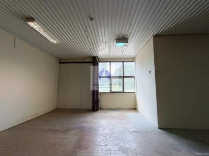 Bielany magazyn 409 m2 do wynajęcia
