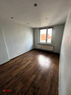 Centrum 2 pokoje 35 m czynsz 250 zł