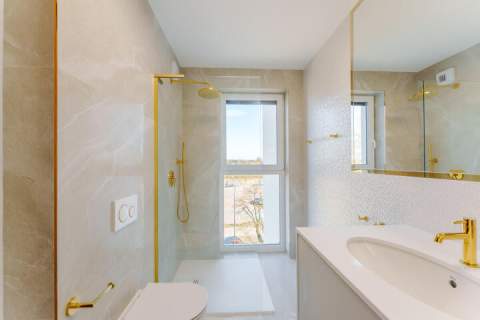 Luksusowy, przestronny apartament w Kołobrzegu