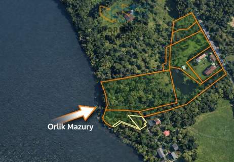 Dwa domy, z linią brzegową, nad jez. Szeląg Wielki
