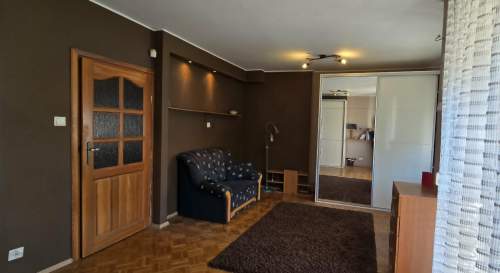 sprzedam szereg na Klecinie 256m2 gotowy do wprowadzenia