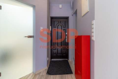 42 m2 2 pokoje Aneks Balkon loggia z widokiem na zieleń
