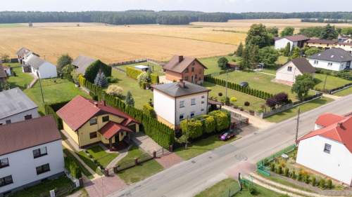 Funkcjonalny dom piętrowy - Harbułtowice