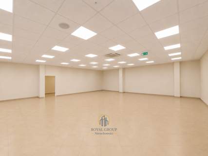 Atrakcyjny lokal usługowo-handlowy 204 m