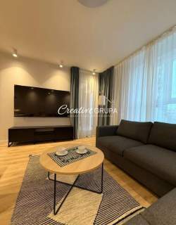 Na wynajem 4-pokojowy apartament blisko metra