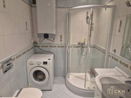 PRZESTRONNE 3 POKOJE W SERCU NOWEJ HUTY OS. TEATRALNE