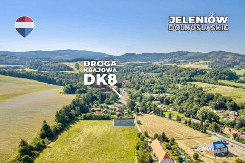 Działka budowlana z mediami, blisko DK8
